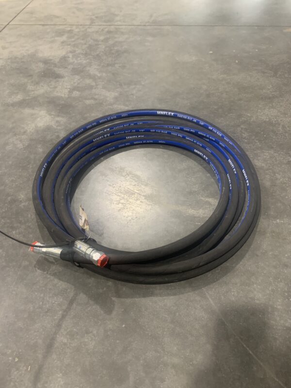 Challenger Hydraulic Hose Idler Side 288"