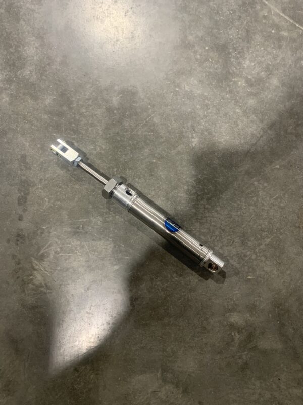 Challenger Air Cylinder Assembly