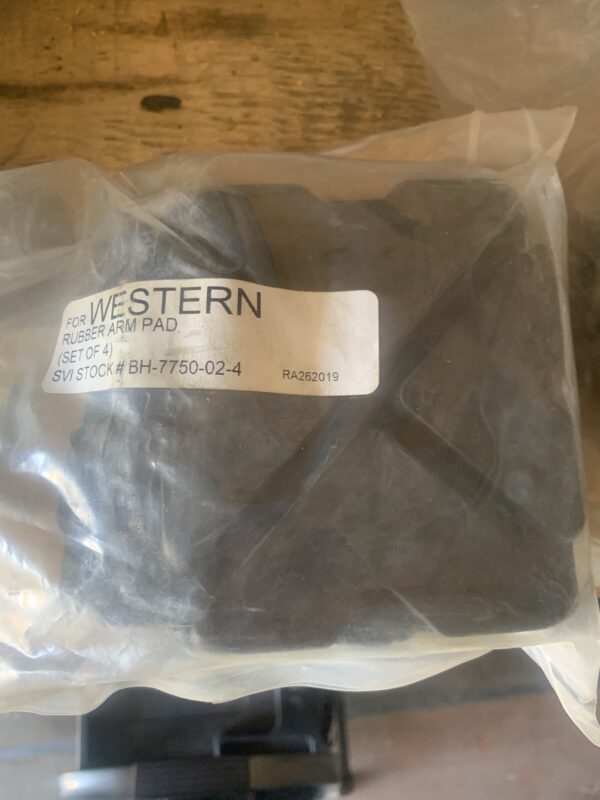 Western Rubber Arm Pad Kit of 4