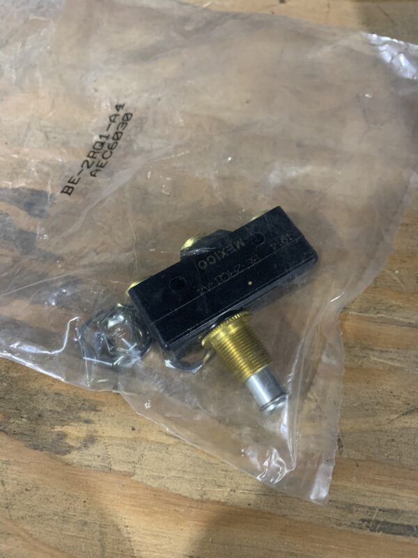Fenner MicroSwitch (also used for OH limit)
