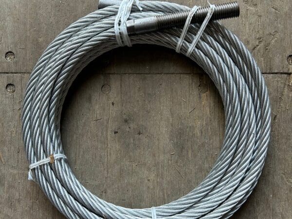 Challenger Lifting Cable Right Front